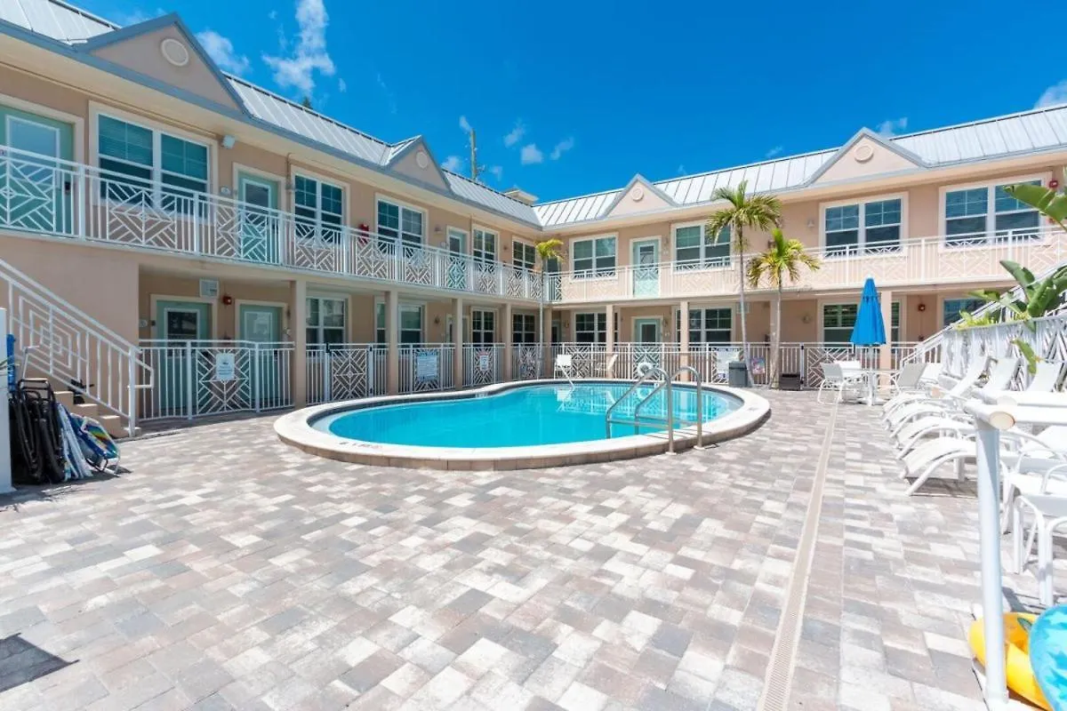 Clearwater Beach Suites #105 Clearwater Beach